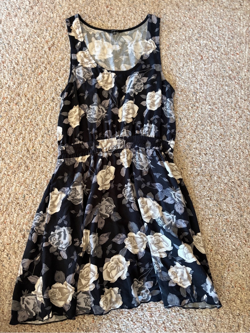 Talula Aritzia navy blue floral white gray flowers mini dress women’s small